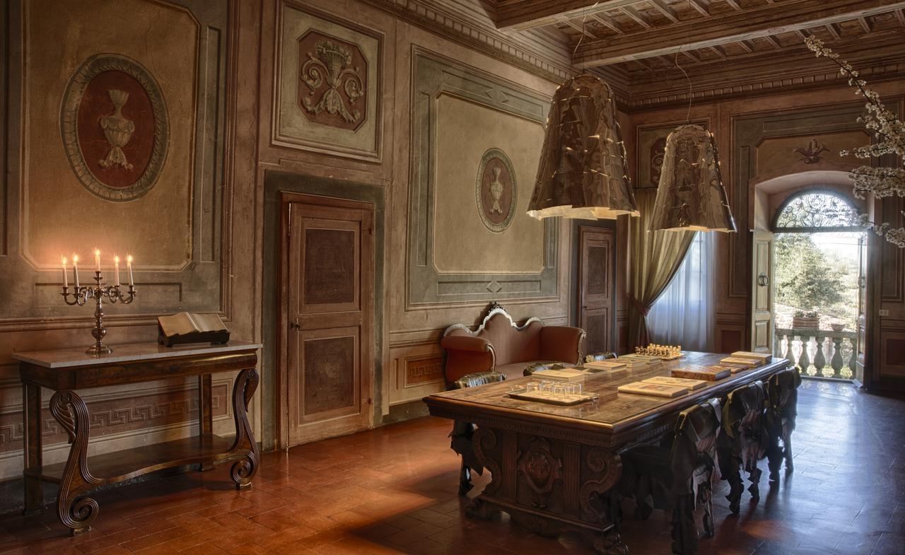 Le Suites Di Castello Di Ama Gaiole in Chianti Exterior photo